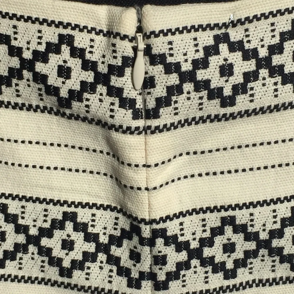 Ann Taylor Cream and Black Skirt - Picture 7 of 7